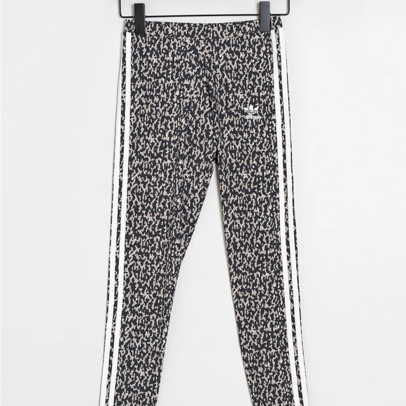 adidas Black and White Patterned Leggings - Picture 2 of 12